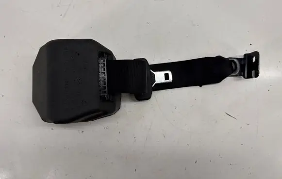BMW X1 F48 F49 Rear seatbelt 7413987 52207469272 7469272