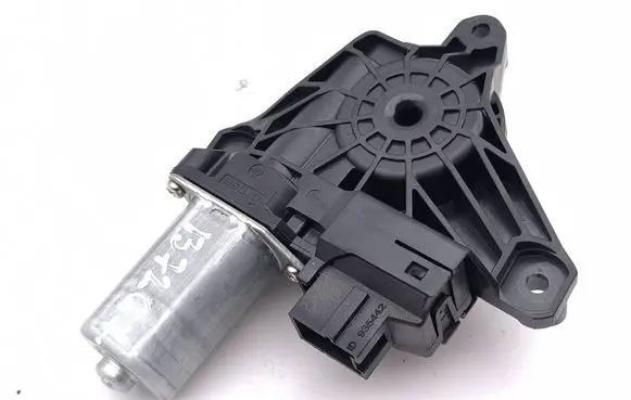 Mercedes-Benz GLC AMG Rear door window regulator motor A2139060502 19501 C51465101