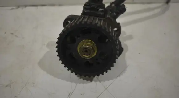 Opel Zafira B Fuel injection high pressure pump 0445010156
