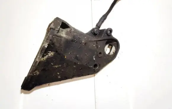 Audi 100 S4 C4 Engine mounting bracket 4a0199312
