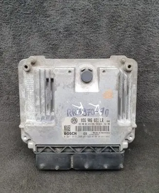 Volkswagen PASSAT B6 Engine control unit/module 03G906021LR 03G906021AN 0281013260