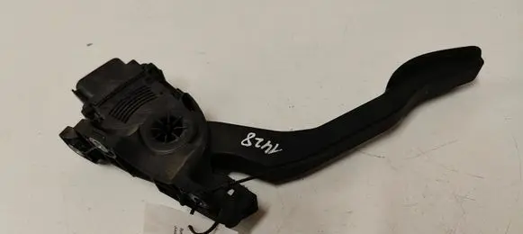 Volvo V60 Accelerator throttle pedal 31329062