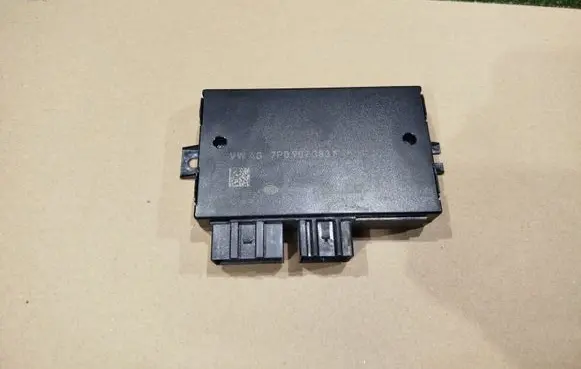 Porsche Cayenne (92A) Tow bar trailer control unit/module 7P0907383B 7P0907383F 5DS01015422