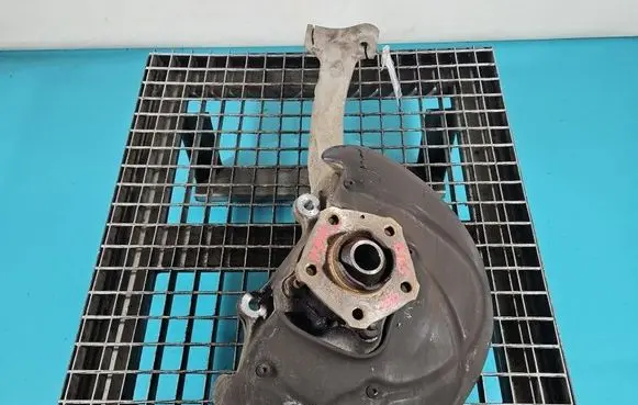 Audi Q7 4M Front wheel hub spindle knuckle IMPRK1565866