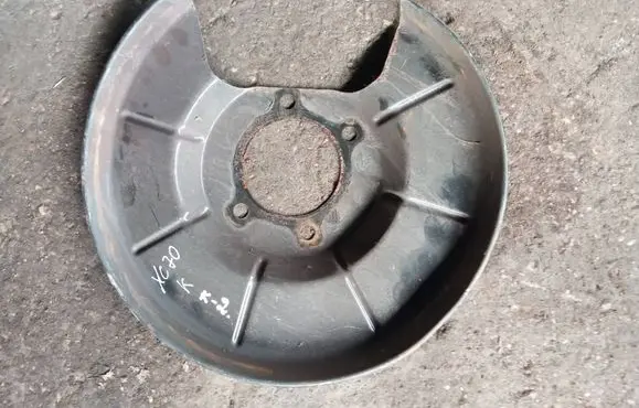 Volvo XC60 Rear brake disc plate dust cover 6G912K317A
