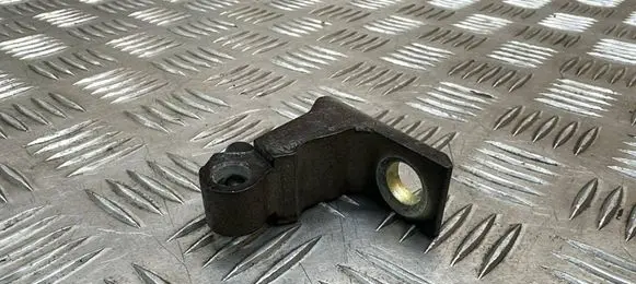 Skoda Octavia Mk3 (5E) Front door upper hinge