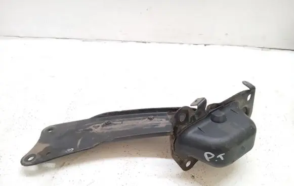 Volkswagen PASSAT B6 Rear control arm 3C0505226A