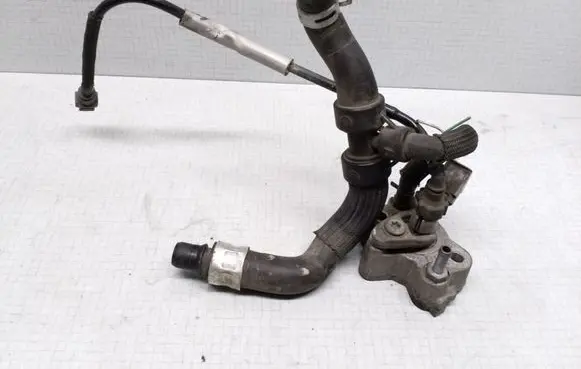 Renault Megane II Other engine bay part 539470