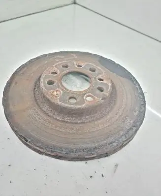 Volkswagen PASSAT B6 Front brake disc