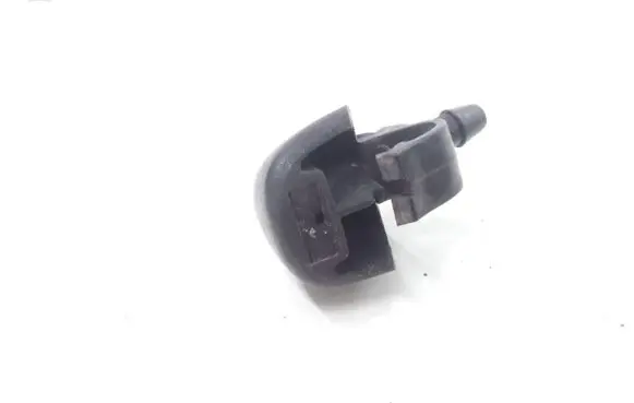 Windshield washer spray nozzle