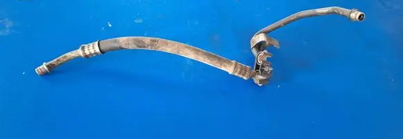 Opel Astra H Power steering hose/pipe/line 13122703