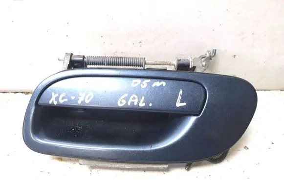 Rear door exterior handle