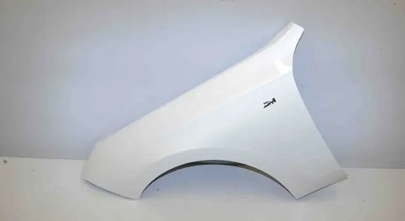 BMW 7 G70 Fender