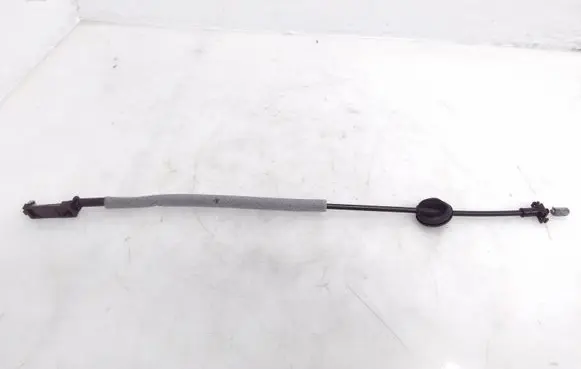 Volvo XC70 Front door cable line 983062101