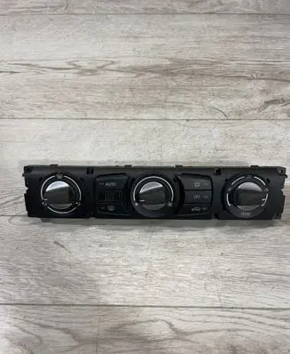 BMW 5 E60 E61 Climate control unit 9177712 1407231 9002522900070