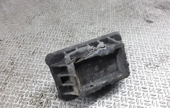 Jacking socket point