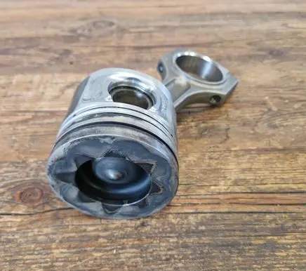 BMW 3 E90 E91 Piston with connecting rod 11258580699 8580699 11248473776