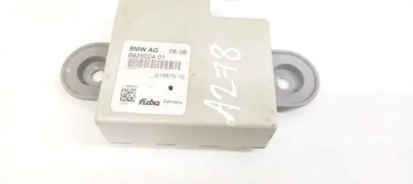 BMW 5 E60 E61 Antenna control unit 693502401 6935024-01