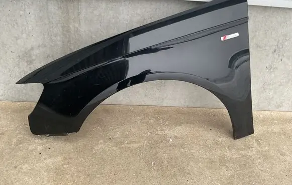 Audi A3 S3 8V Fender LY9B