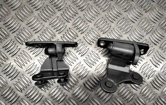 Mercedes-Benz E W212 Rear door hinge set A047058