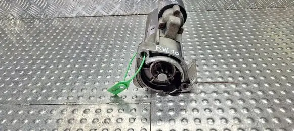 Volkswagen PASSAT B5 Starter motor S26370041 068911024H