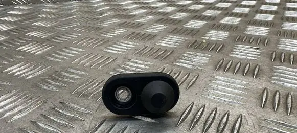Toyota RAV 4 (XA40) Front door sensor