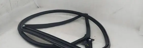 Audi Q8 Rear door rubber seal (on body) 4M8833708F
