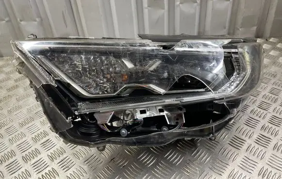 Toyota RAV 4 (XA50) Headlight/headlamp 