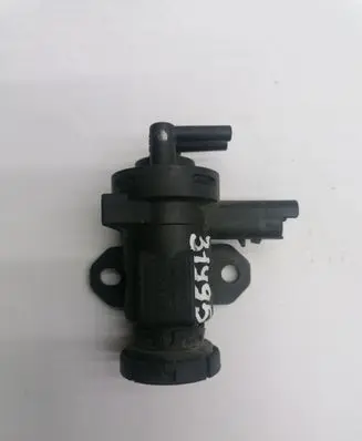 Citroen C5 Vacuum valve 9635704380