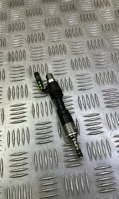 Fuel injector
