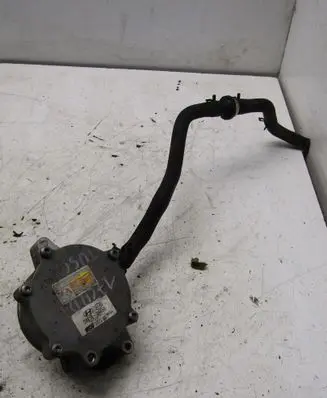 Hyundai Tucson TL Vacuum pump 28810-2A650
