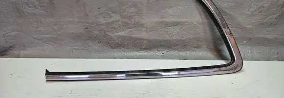 Chrysler Pacifica Rear side glass trim 68227296AD