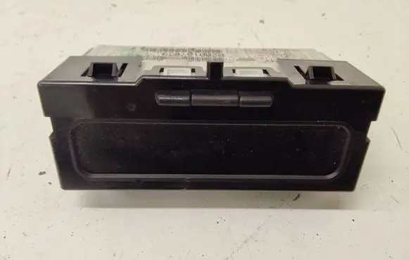 Renault Megane II Screen/display/small screen 8200107839