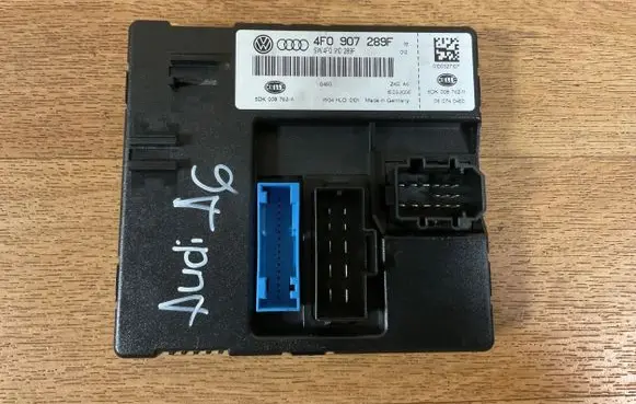 Audi A6 S6 C6 4F Comfort/convenience module 4F0907289F 5DK00876211 4F0910289F