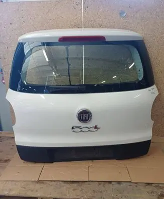 Fiat 500L Tailgate/trunk/boot lid 121212