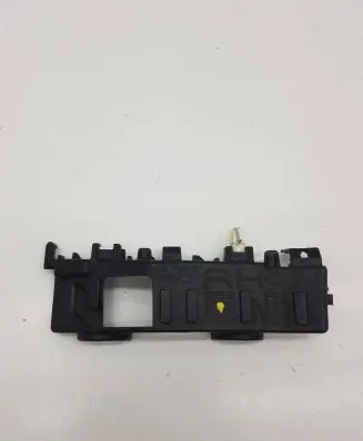Hyundai Tucson TL Front bumper mounting bracket 86516D7000