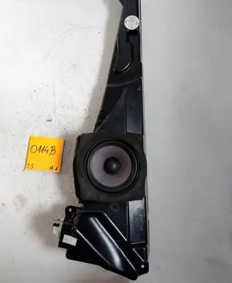 BMW 5 E39 Rear door speaker 
