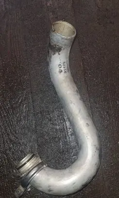 Intercooler hose/pipe