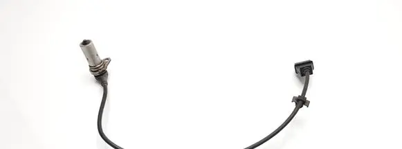 Volkswagen PASSAT B5 Crankshaft position sensor 028907319B