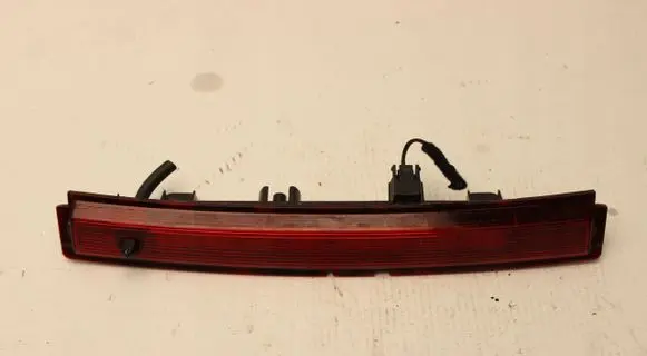 Renault Clio IV Third/center stoplight