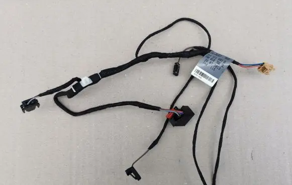 Audi A3 S3 8V Rear door wiring loom 8V4971693B