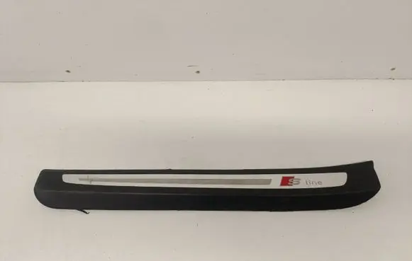 Audi Q7 4L Front sill trim cover 4L0853373E
