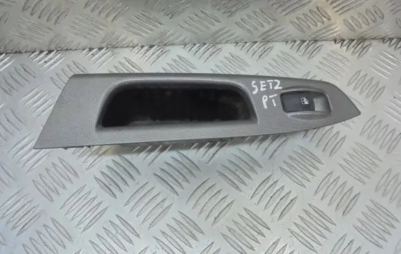 Hyundai Getz Electric window control switch