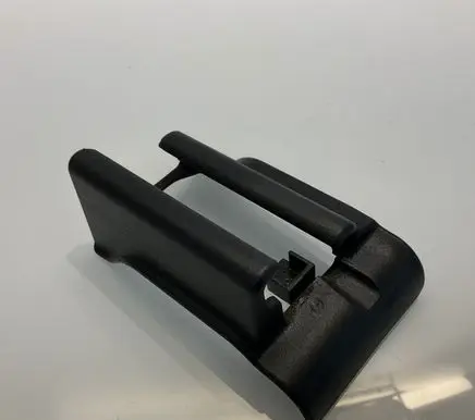 Mercedes-Benz E W211 Front driver seat rail trim 2119190620 70040002 A2119190620