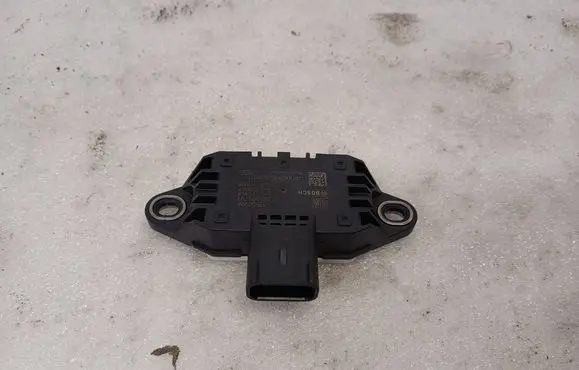 Chevrolet Volt I ESP acceleration yaw rate sensor 13500996 0265005791 5000067
