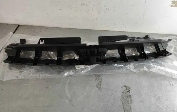 Subaru Legacy Front bumper lower grill 91165AL012