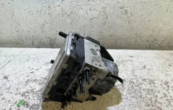 Volkswagen Caddy ABS Pump 7E0907377P 10062532391 10091603693