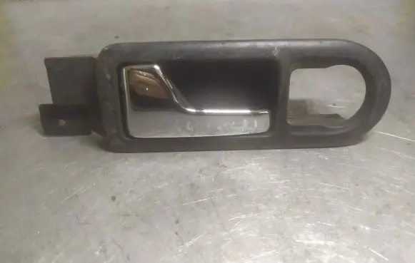 Volkswagen Golf IV Front door interior handle 3B1837113 PA6GF2