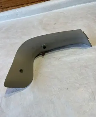 Renault Zoe Tailgate trim 909031316R