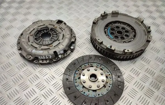 Hyundai i40 Clutch set kit 24450JFI